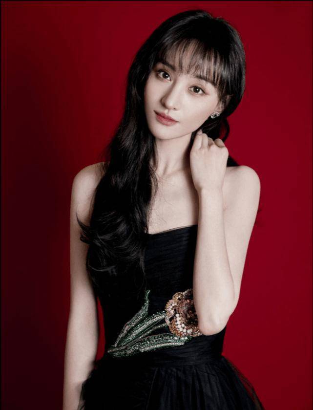 明星发文称娱乐圈乱死了：比想象的脏，男女通吃，规则五花八门