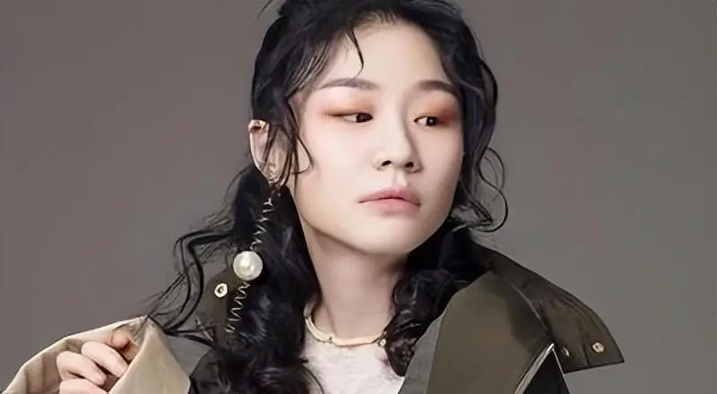 长得丑身材好明星_娱乐圈长得很像的明星_身材好的女明星