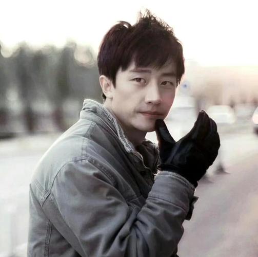 黄轩的圈外女友_黄轩娱乐圈好朋友_黄轩娱乐圈同人