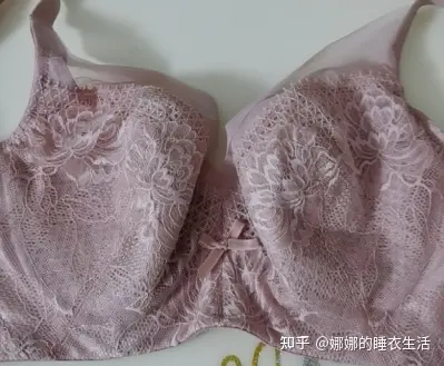 内衣尺码选购指南_如何挑选适合自己尺码的内衣_内衣外穿女明星