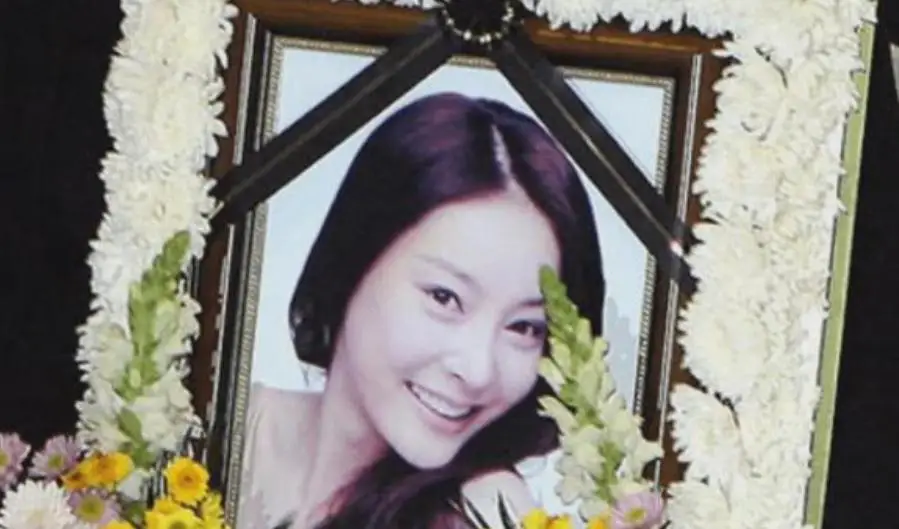 韩国娱乐圈自杀率高的原因_韩国娱乐圈的潜规则_