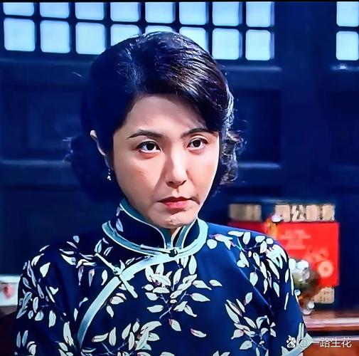 曾黎40+真实回击整容脸！2026娱乐圈真女神